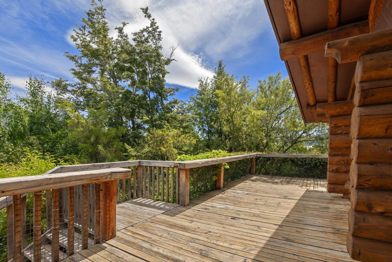 The Log House Wanaka Exterior photo